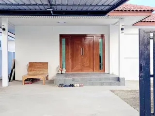 For rent 3 bed house in Mueang Buriram, Buriram