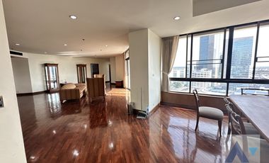 For rent そして for sale 3 Beds condo in Khlong Toei, Bangkok