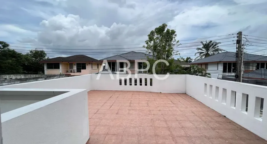 For rent and for sale 3 bedrooms house in Bang Lamung, Chonburi