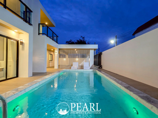 For sale 5 bed villa in Bang Lamung, Chonburi