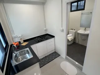 For sale 3 bed townhouse in Khlong San, Bangkok
