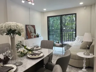 For sale 3 bed townhouse in Khlong San, Bangkok