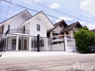 For sale 3 Beds house in Bang Na, Bangkok