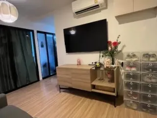 For rent 1 Beds condo in Wang Thonglang, Bangkok