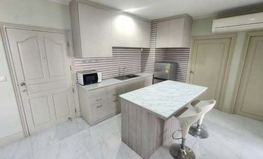 For rent 2 bed condo in Ratchathewi, Bangkok