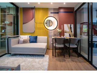 For sale 2 bed condo in Huai Khwang, Bangkok