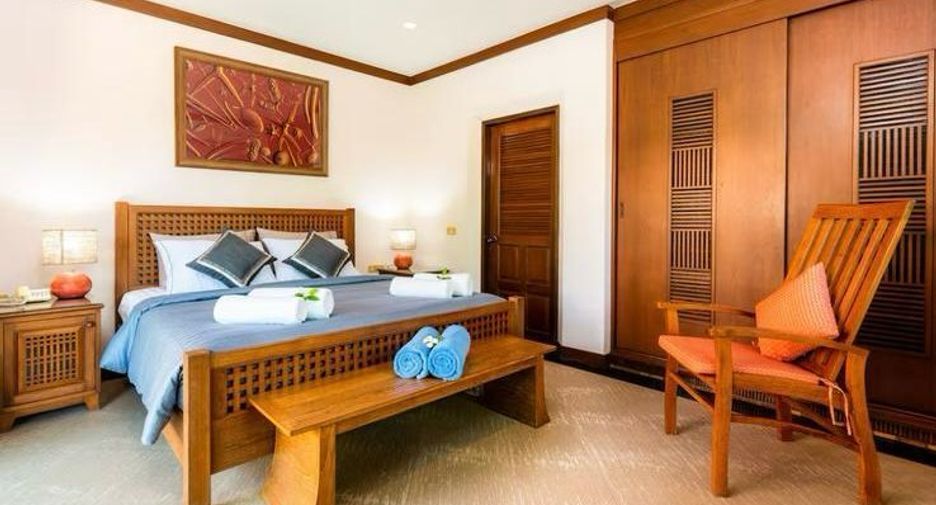 For rent 4 bed villa in Mueang Phuket, Phuket