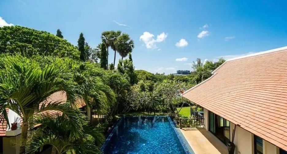 For rent 4 bed villa in Mueang Phuket, Phuket