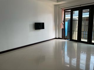 For sale 2 bed townhouse in Mueang Phuket, Phuket
