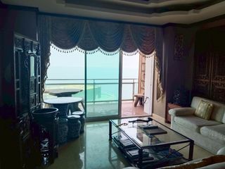 For sale 5 bed condo in Hua Hin, Prachuap Khiri Khan