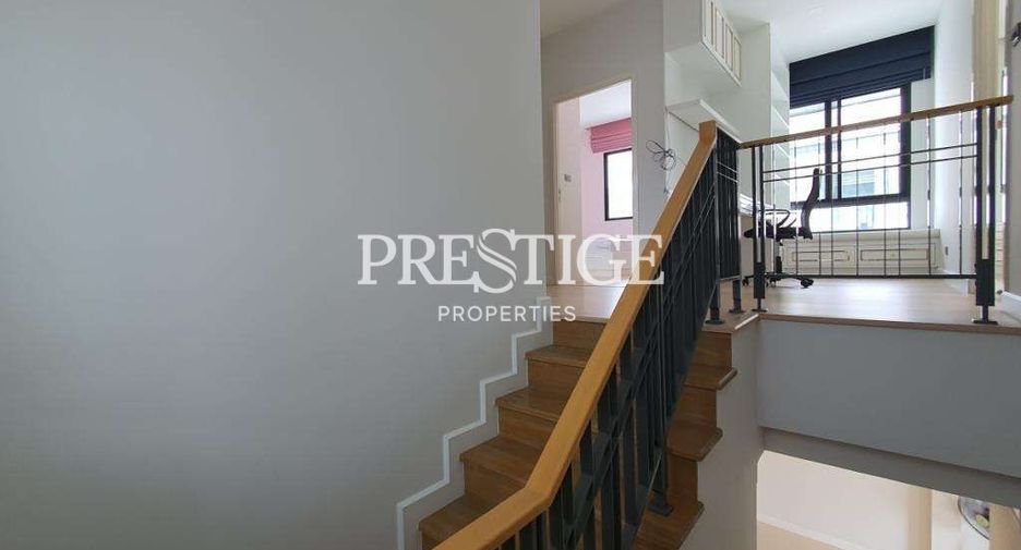 For sale 3 bedrooms house in Bang Lamung, Chonburi