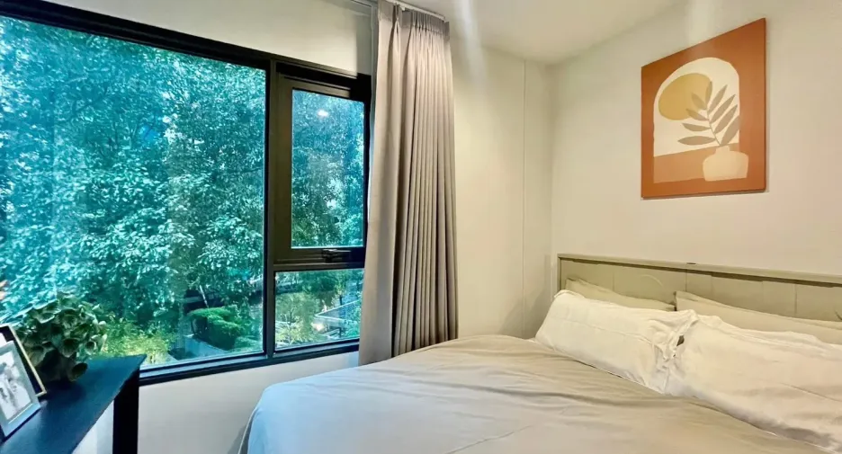 For rent 2 bed condo in Pathum Wan, Bangkok