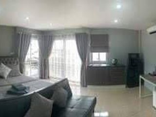 For sale 15 bed hotel in East Pattaya, Pattaya