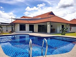 For sale 3 bed villa in East Pattaya, Pattaya
