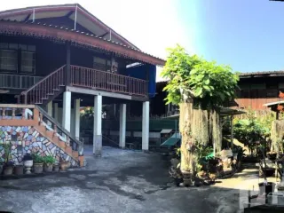 For sale 5 bed house in Mueang Chiang Mai, Chiang Mai