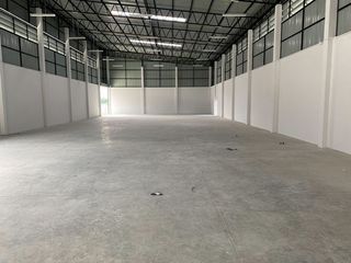 For sale and for rent warehouse in Bang Len, Nakhon Pathom