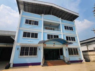For rent warehouse in Pak Kret, Nonthaburi