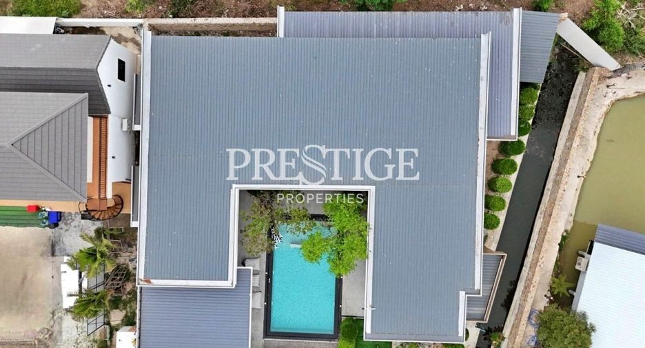 Haus zur Miete mit 5 Zimmer in Bang Lamung, Chonburi