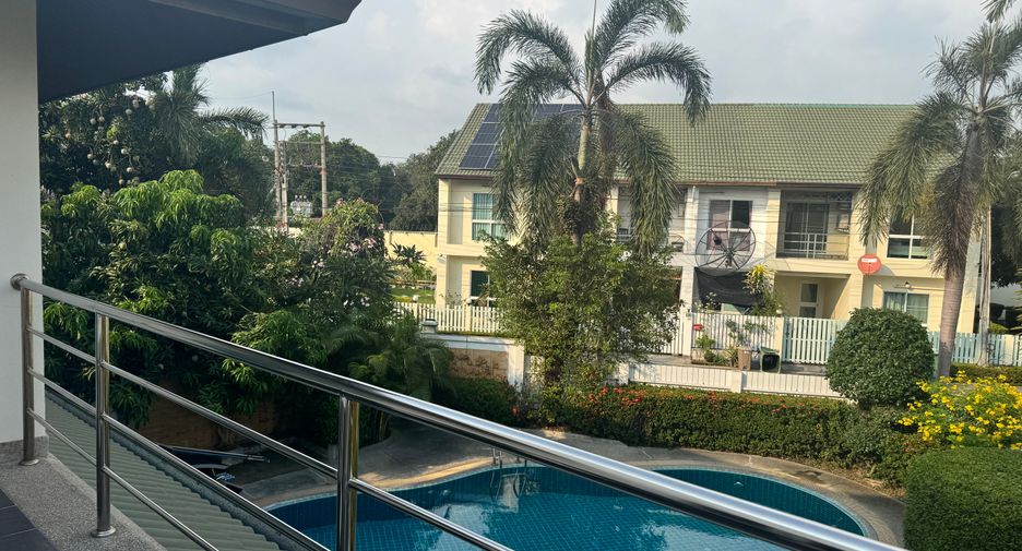 À vendre 3 chambres maison à East Pattaya, Pattaya