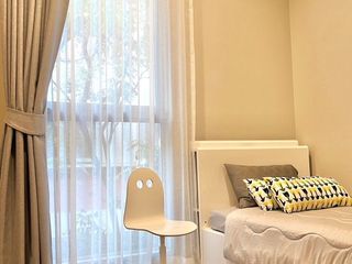 For sale 2 bed apartment in Watthana, Bangkok
