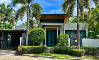 For rent 3 bed villa in Mueang Phuket, Phuket
