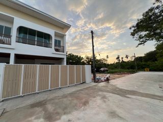 For sale 2 bed townhouse in Thalang, Phuket