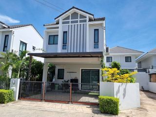 For sale 3 bed house in Si Racha, Chonburi