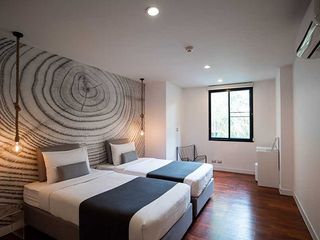 For rent 3 Beds condo in Pathum Wan, Bangkok