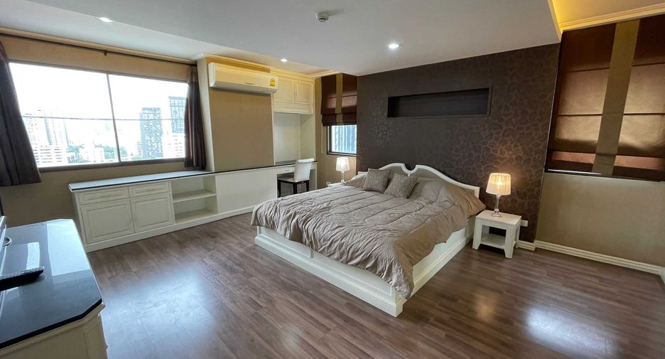 For rent 2 Beds condo in Khlong Toei, Bangkok