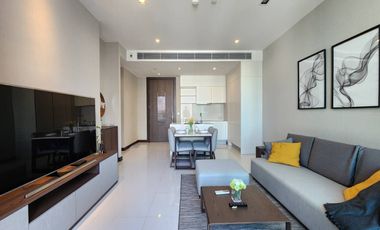 For rent 2 bed condo in Khlong Toei, Bangkok