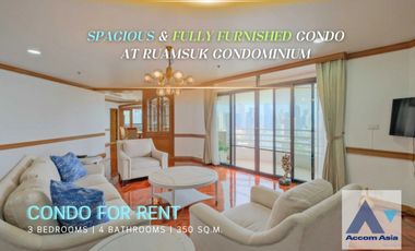 For rent 3 Beds condo in Khlong Toei, Bangkok