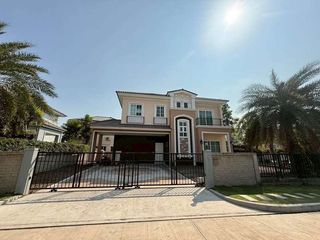 For sale 3 Beds house in Bang Khen, Bangkok