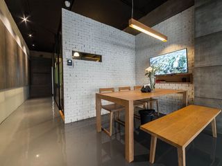 For rent 1 bed office in Khlong Toei, Bangkok