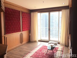 For sale 2 bed condo in Thon Buri, Bangkok