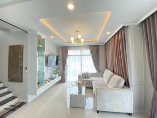 For sale 4 Beds house in Khlong Sam Wa, Bangkok