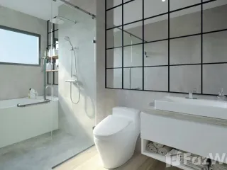 For sale 4 bed townhouse in Sattahip, Chonburi