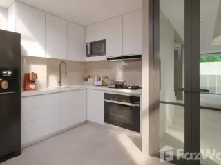 For sale 4 bed townhouse in Sattahip, Chonburi