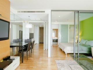 For sale studio condo in Khlong Toei, Bangkok