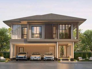 For sale 4 Beds house in Bang Kapi, Bangkok