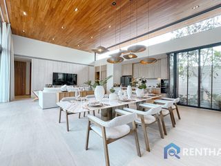 For sale 3 bedrooms villa in Mueang Krabi, Krabi