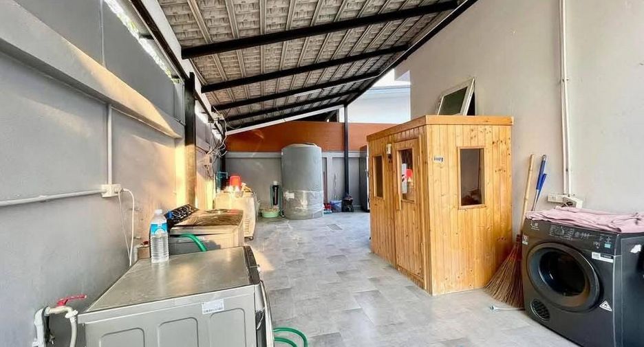 Продажа 4 спальни дом в Банг Ламунг, Чонбури