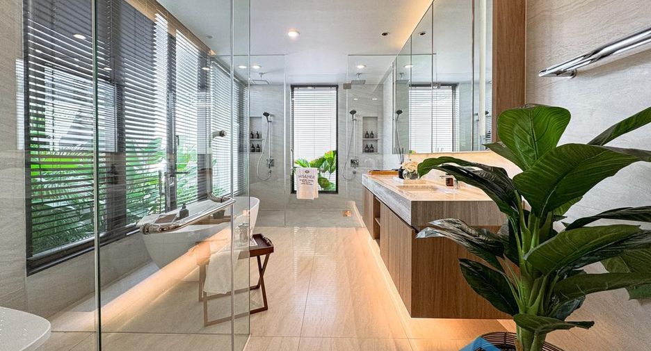 For sale 4 bedrooms villa in Thalang, Phuket