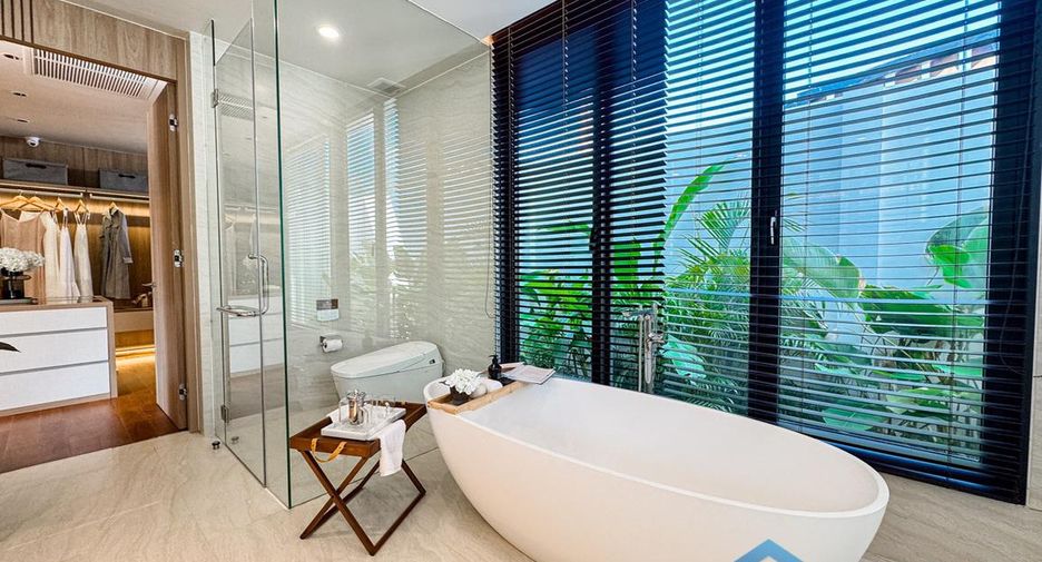 For sale 4 bedrooms villa in Thalang, Phuket