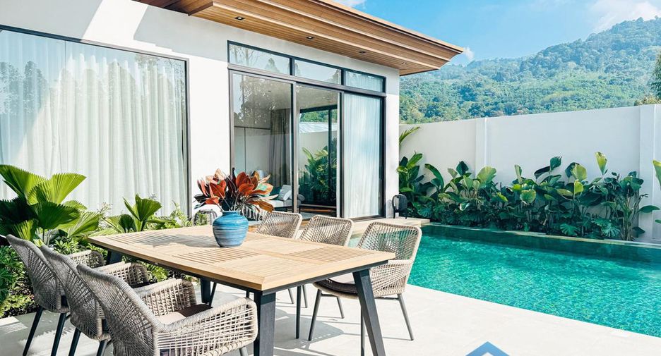 For sale 4 bedrooms villa in Thalang, Phuket