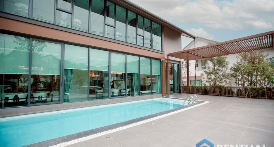 For sale 4 bedrooms house in East Pattaya, Pattaya