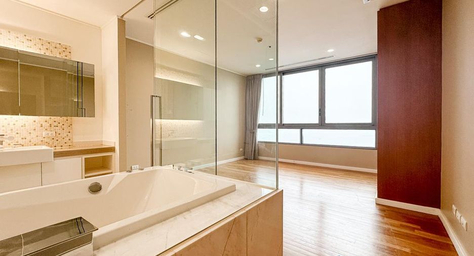 For sale 5 bedrooms condo in North Pattaya, Pattaya