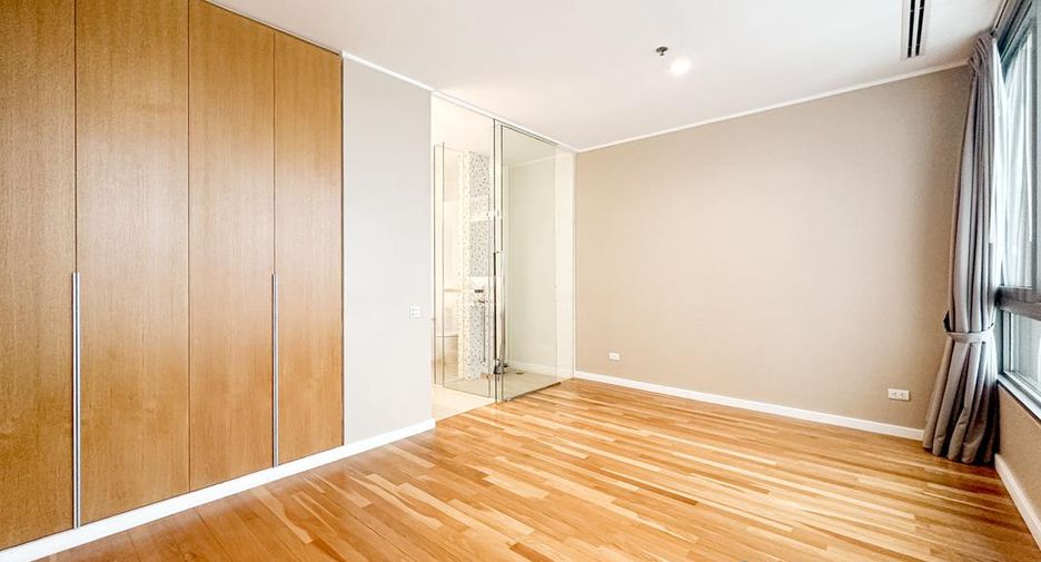 For sale 5 bedrooms condo in North Pattaya, Pattaya