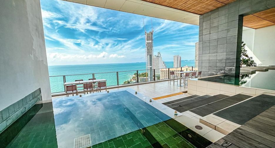 For sale 5 bedrooms condo in North Pattaya, Pattaya
