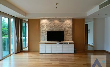 For rent 4 bed condo in Khlong Toei, Bangkok