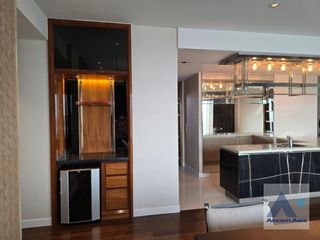 For rent 3 Beds condo in Khlong Toei, Bangkok